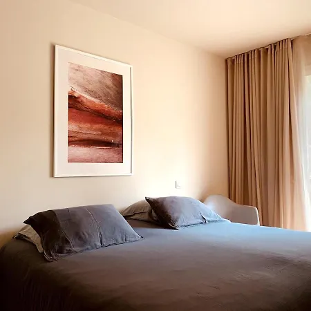 Villa De Standing Avec Vue Montagne, Proche De Porto-vecchio *