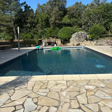 빌라 De Standing Avec Vue Montagne, Proche De Porto-vecchio 포르토베쉬오