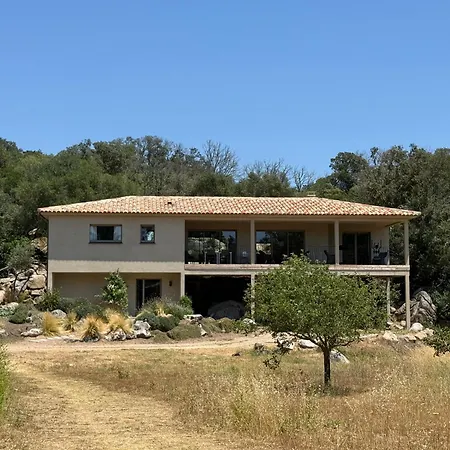 Villa De Standing Avec Vue Montagne, Proche De Porto-vecchio Porto Vecchio