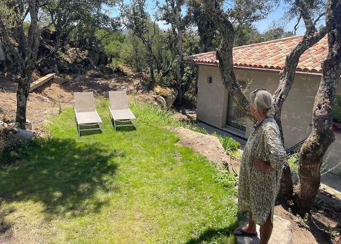 Villa De Standing Avec Vue Montagne, Proche De Porto-vecchio *